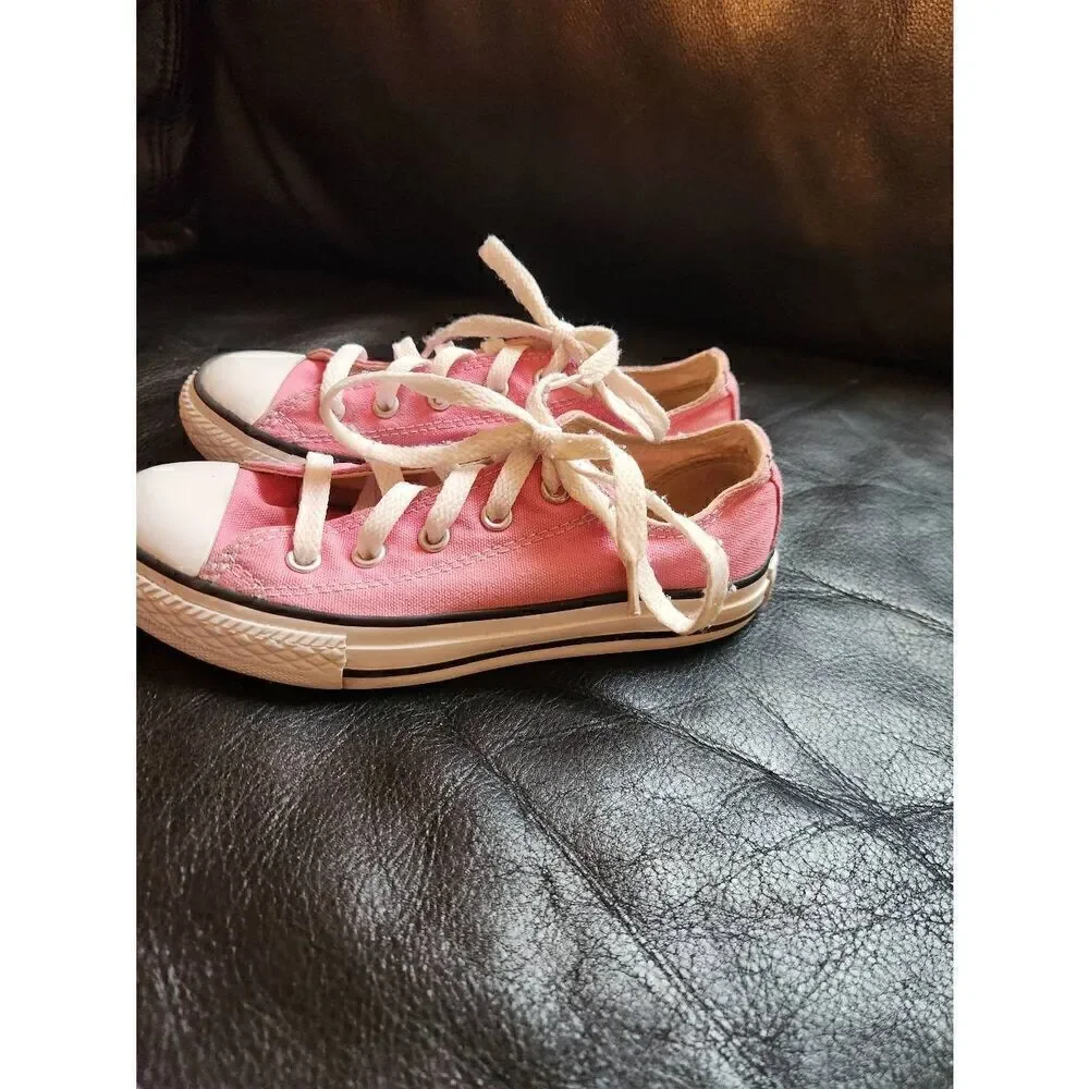 Converse Chuck Taylor All Stars Big Girl's Pink Tennis Shoes Sneakers 3 Youth